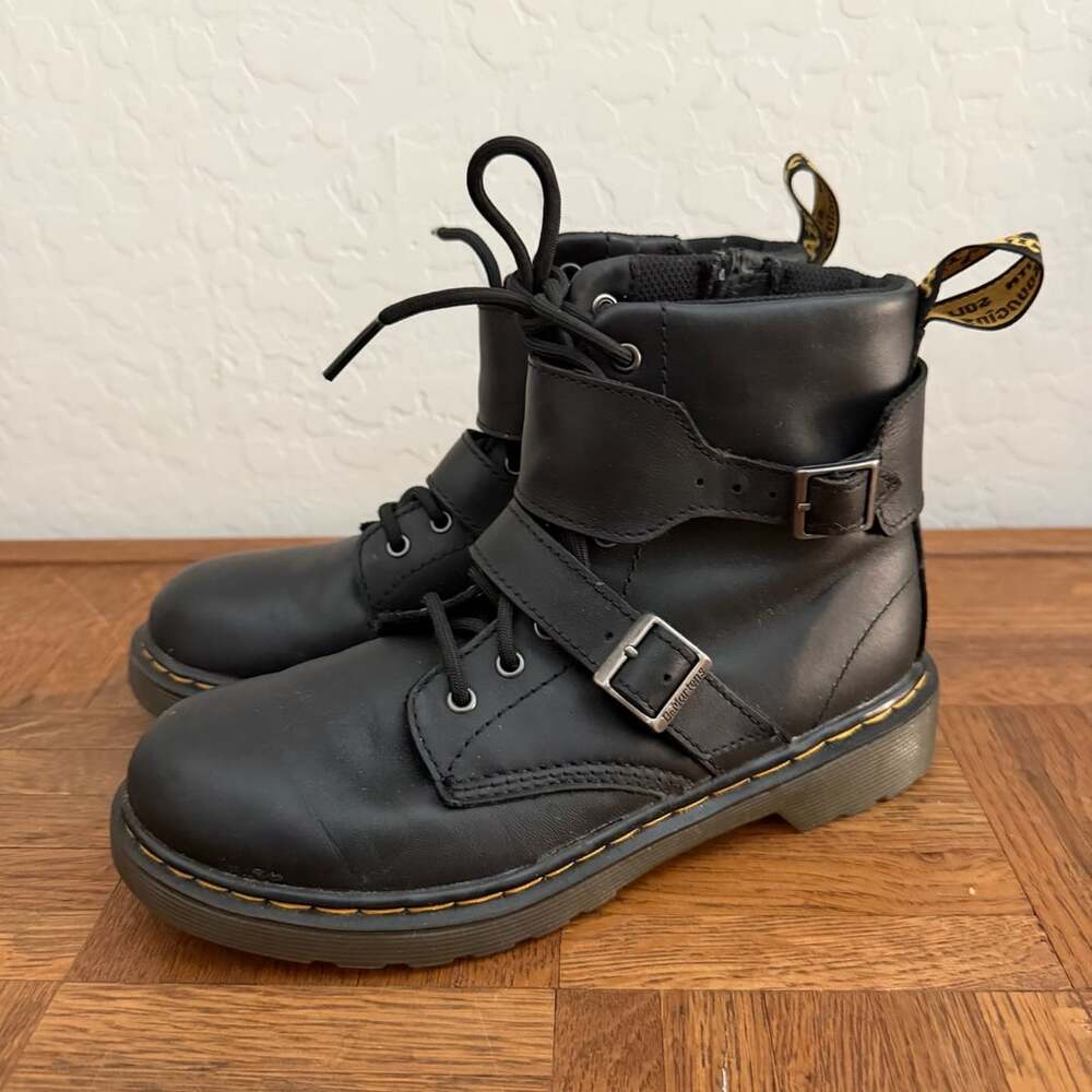 Dr. Martens 1460 J Joska Black Leather Boots Big Kid Size 3 US Doc Martens